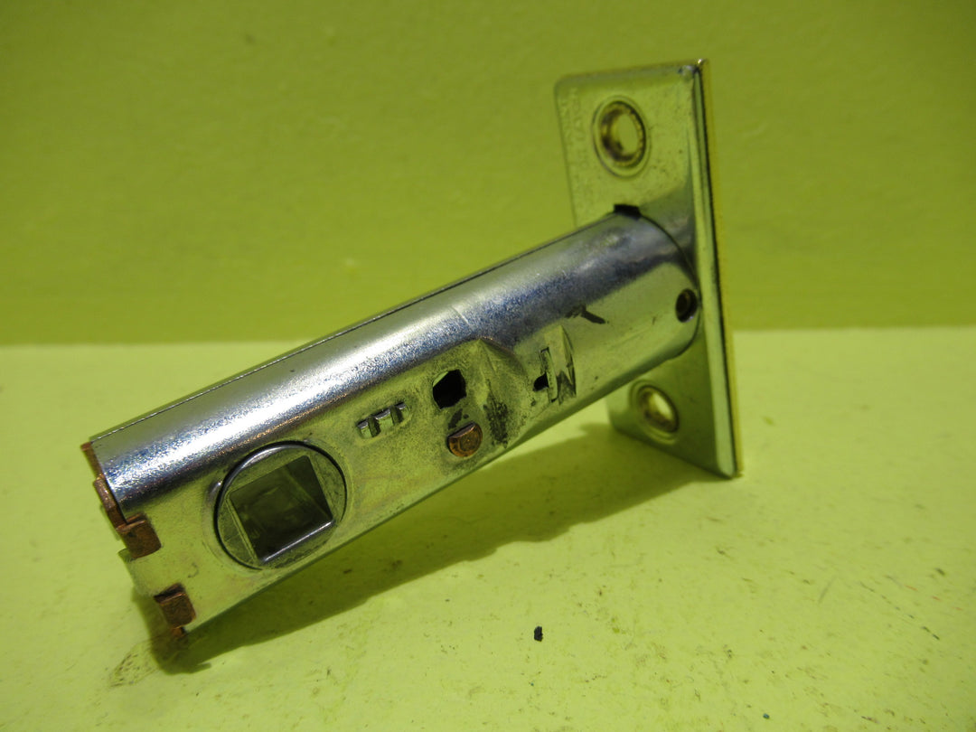 Lockwood Narrow Mortice Lock Plate 58L x 26W/Body 75D 20W