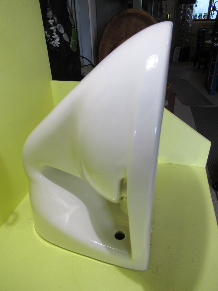 Wall Hung Caroma Toilet Pn 365H x 360W x 495D