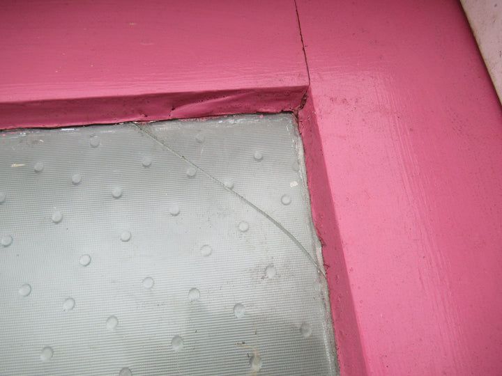 1 Lite T & G Door with a Cat Flap Frame 1970H x 860W x 140D/Door 1950H x 810W