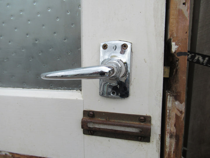 1 Lite T & G Door with a Cat Flap Frame 1970H x 860W x 140D/Door 1950H x 810W