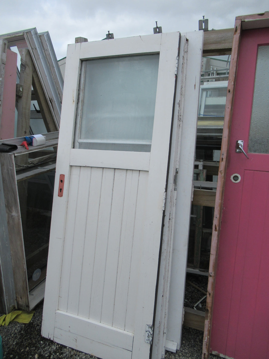 1 Lite T & G Door 1990H x 770W x 40D