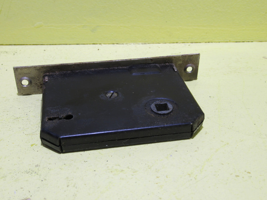 Union Morice Lock Plate 137L x 22W/Body 98H x 78D