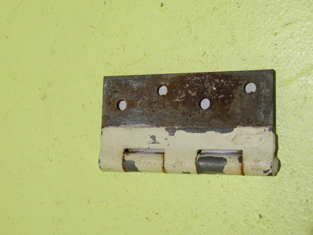 Steel Staggered 4 Hole Hinge 98-102L x 42-38W
