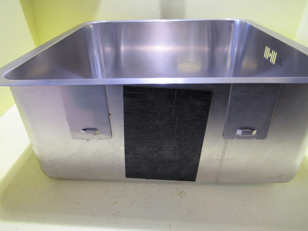 Reginox Single Bowl Undermounted Sink 440SQ x 175H
