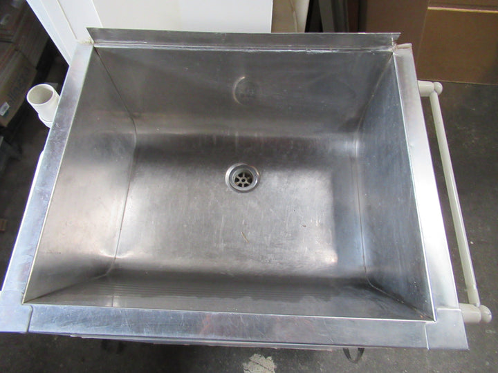 Laundry Tub & Cabinet 830H  x 560W x 460W