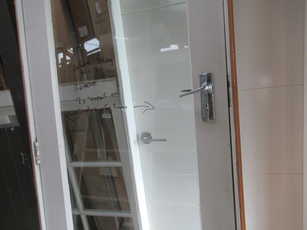 1 Lite Back Door 2080H x 830W x 150D