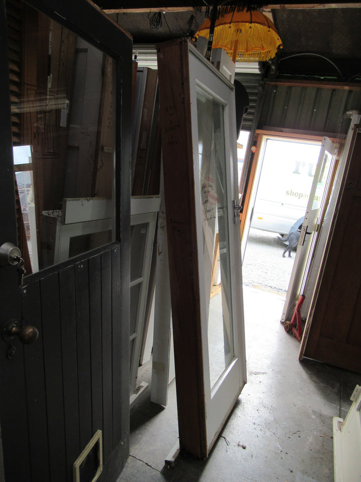 1 Lite Back Door 2080H x 830W x 150D