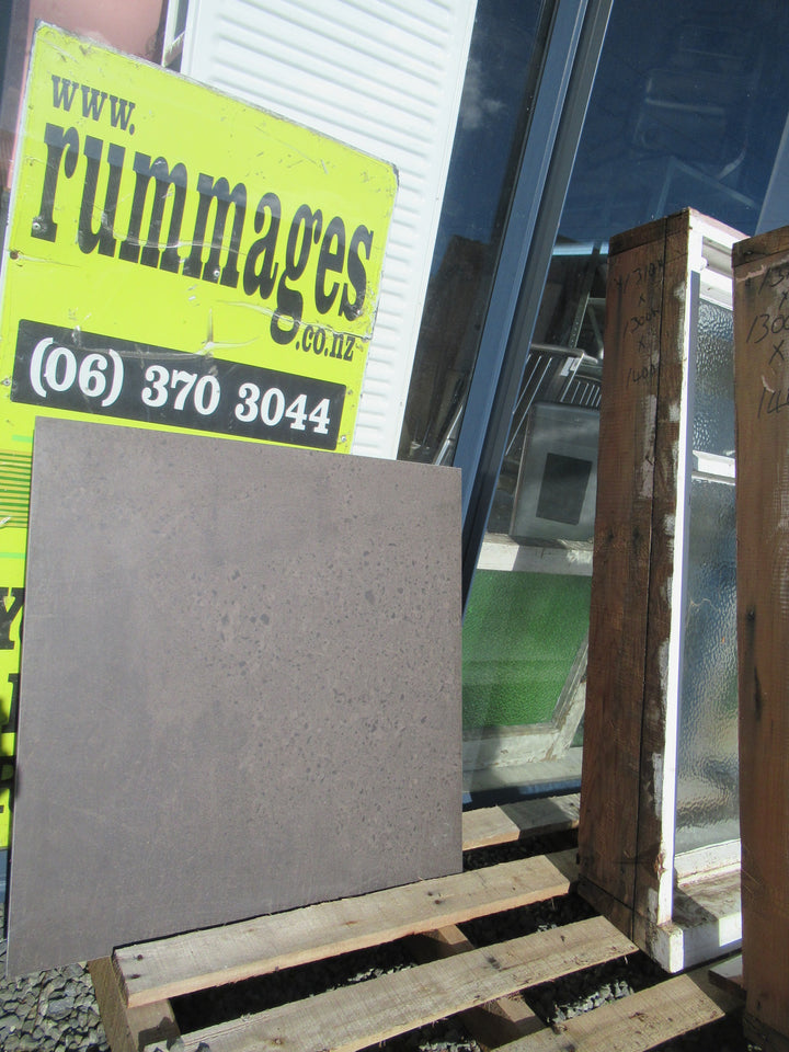 Smooth Granite Grey/Charcoal Fleck Floor Tile 600SQ x 10mmD
