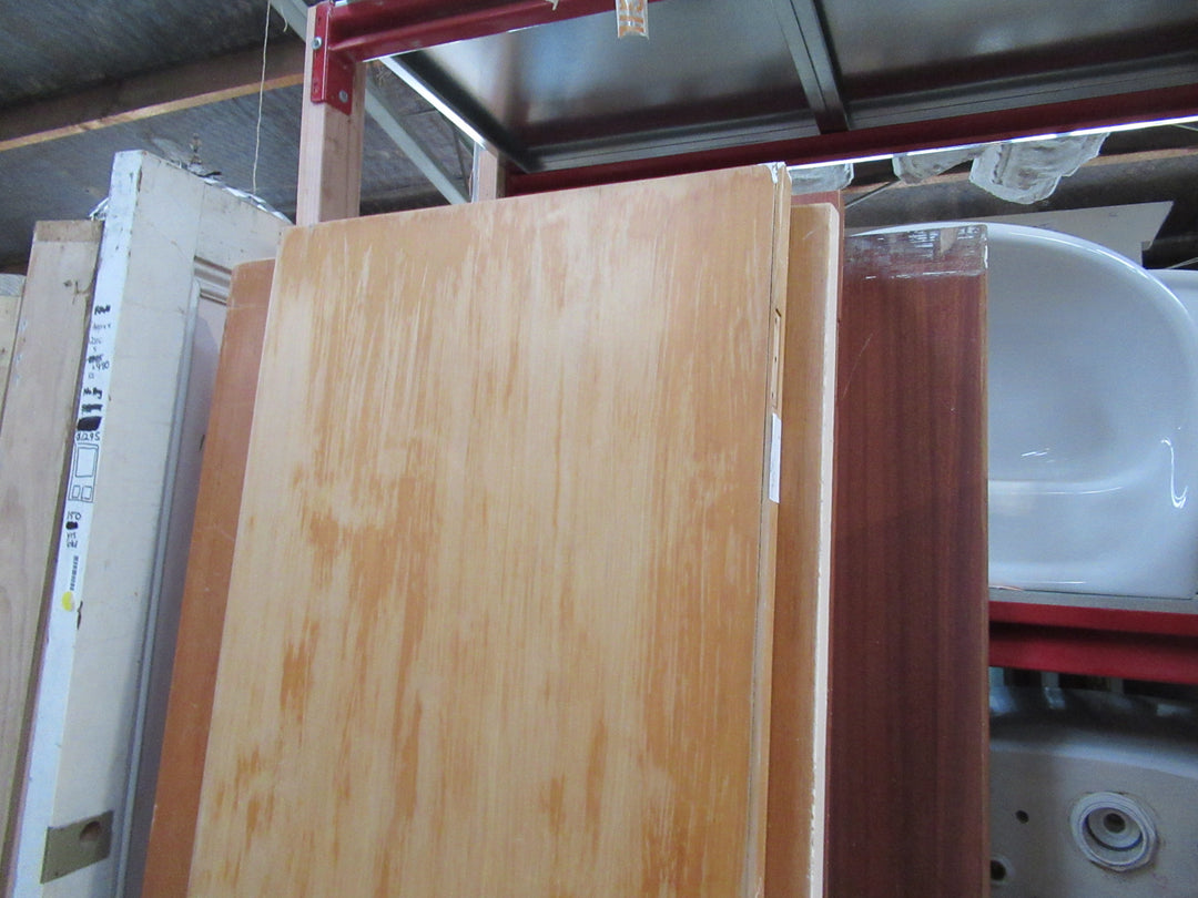 Rimu Hollow Core Wardrobe Door 1980H x 610W