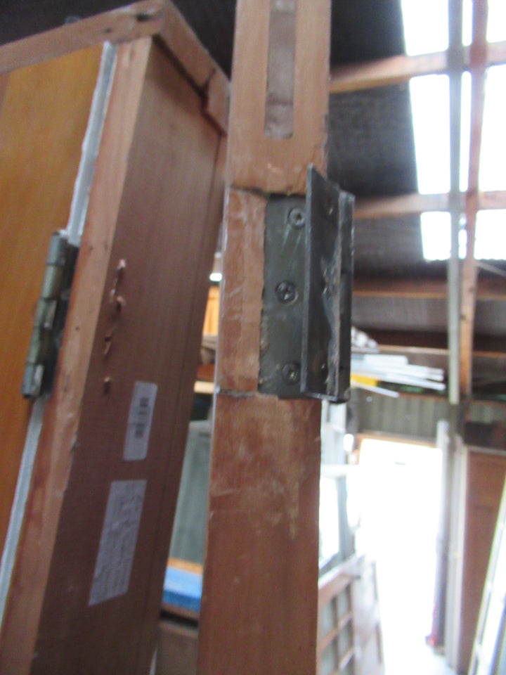 3 Panel Rimu Interior Door 2010H x 810W x 45D (JK)