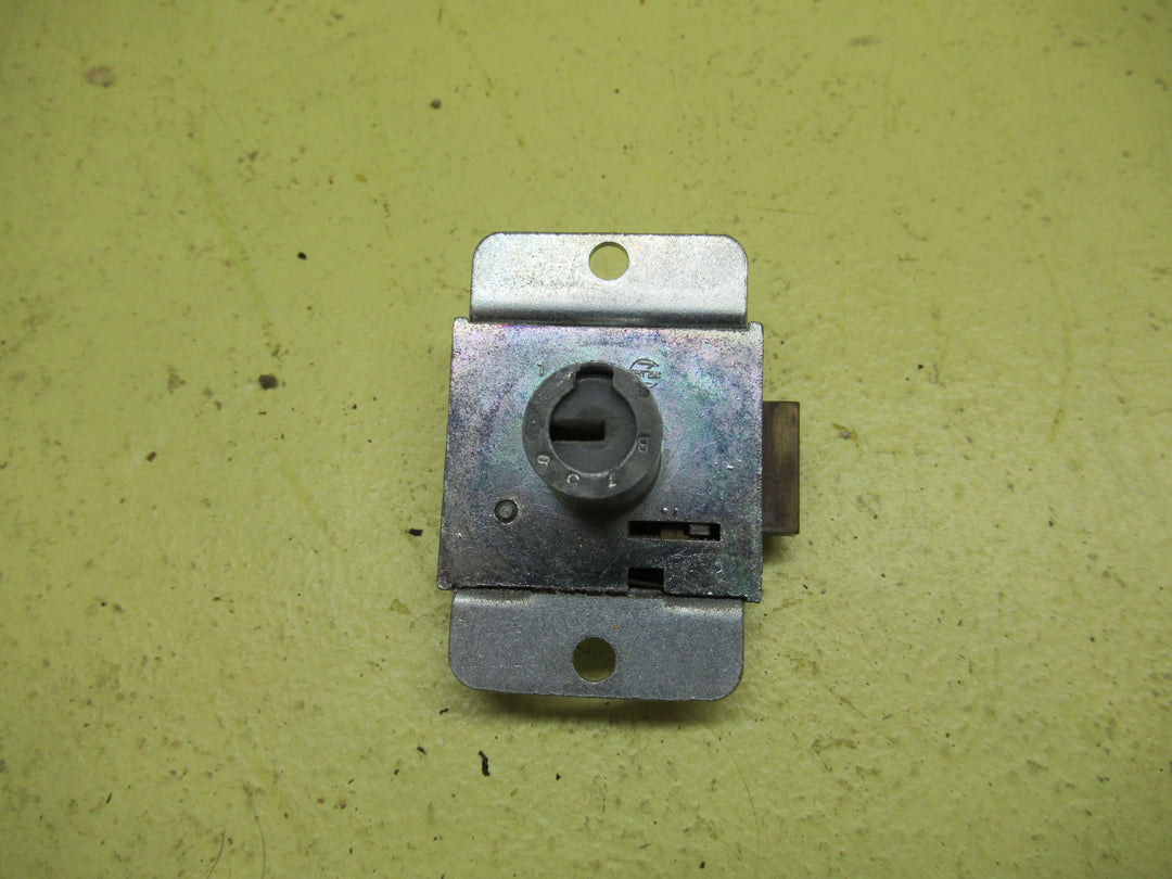 Lockwood Bolt Draw Lock 64H x 45W x 9D