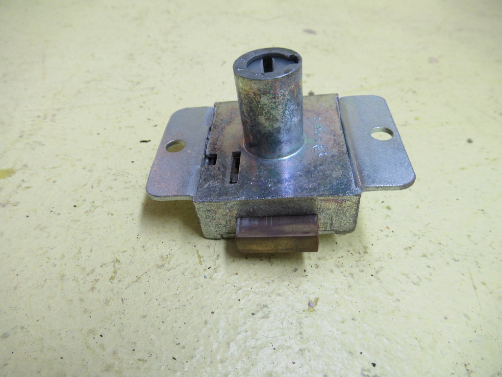 Lockwood Bolt Draw Lock 64H x 45W x 9D