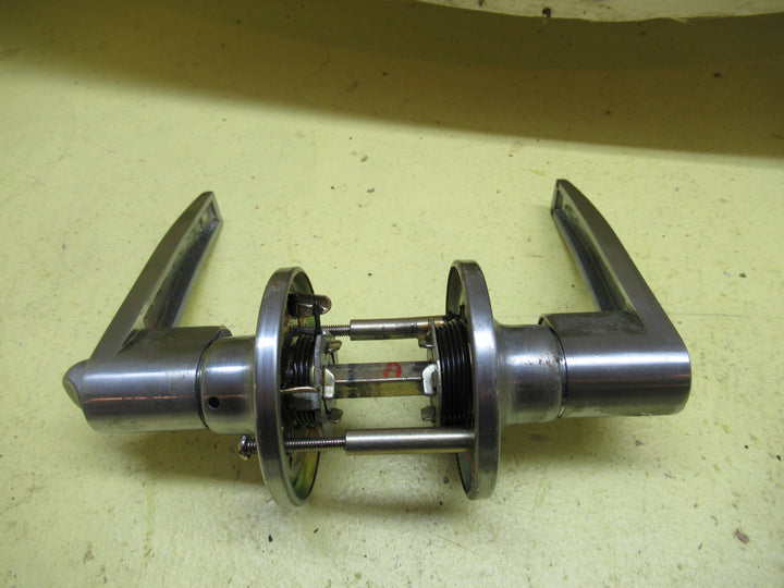 Seattle -Sylvan Rectangle Square Lever Handle 65Dia x 60H/Lever 100L