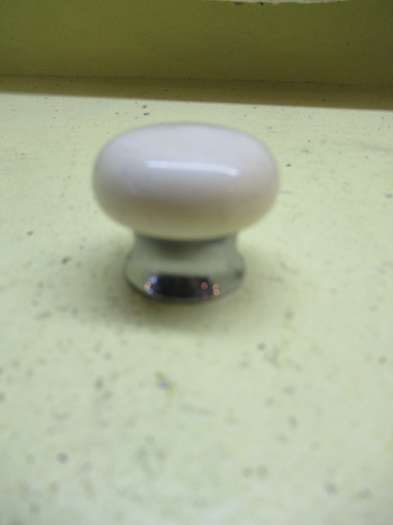 White/Chrome Plastic Knob Cabinet Handle 26-35 Dia x 30H