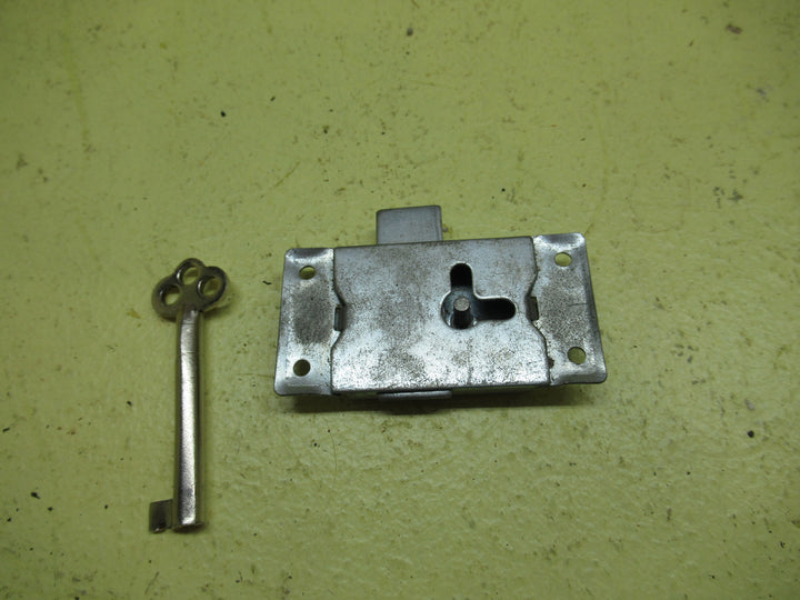 Stainless Steel Cabinet Draw Lock with Key 64H x 32W x6D