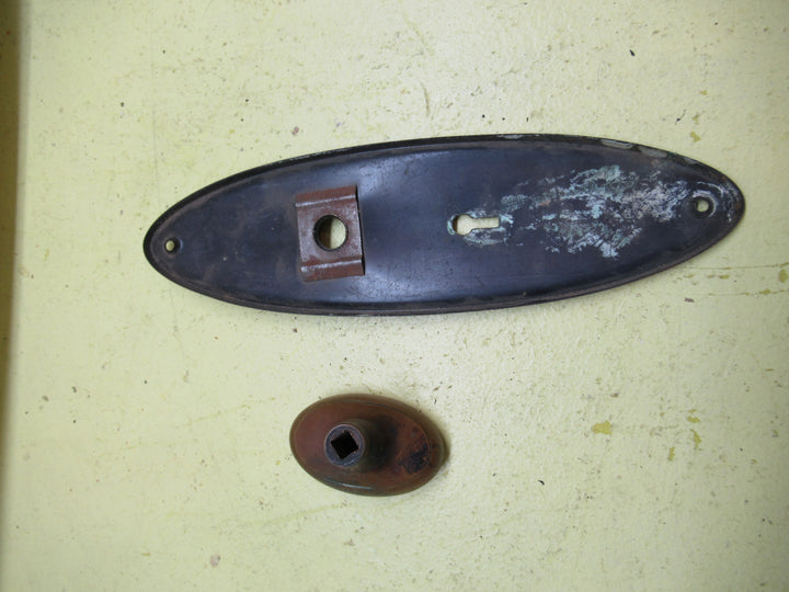 Vintage Ridge Oval Knob Handle with Oval Ridged Plates 252L x 72W/Knob 70L x 40W x  43H