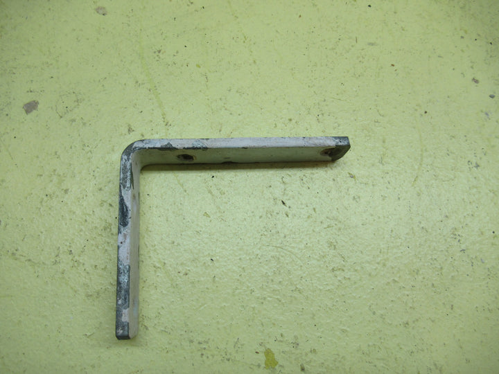 Small Steel Wall Bracket  80L x 100D x 20W