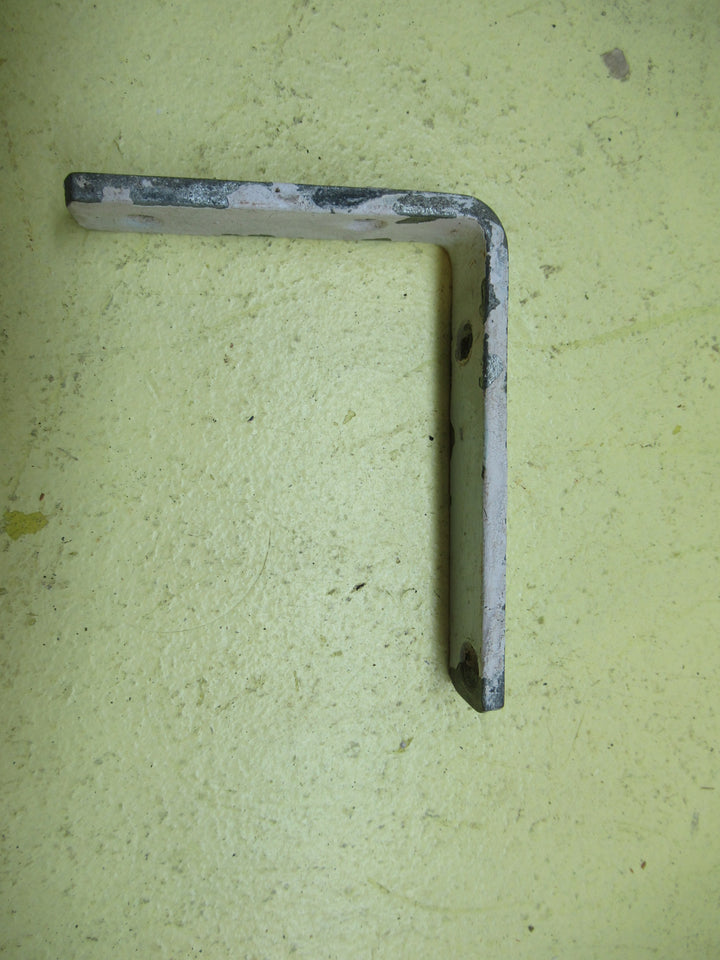 Small Steel Wall Bracket  80L x 100D x 20W