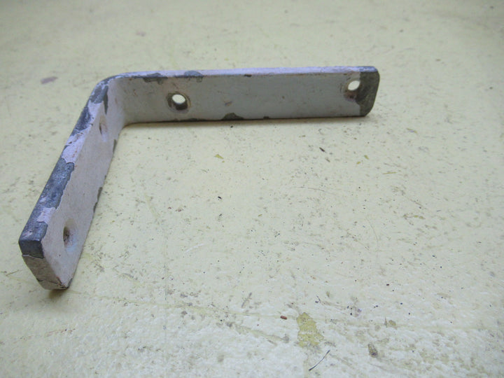 Small Steel Wall Bracket  80L x 100D x 20W