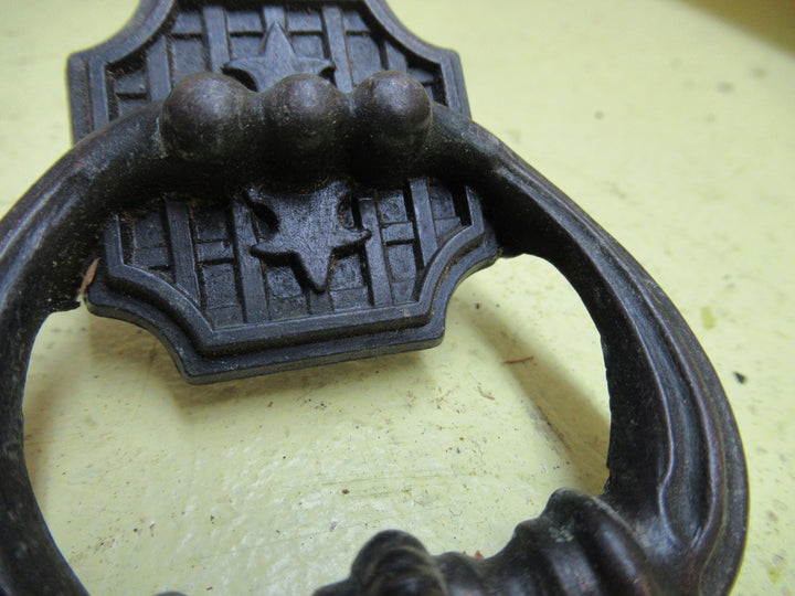Plaque Tudor Style Draw Pull70H x 40-60W x 25D