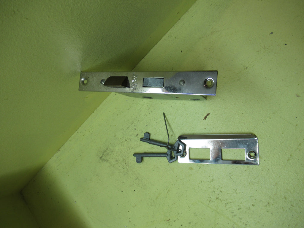 Underwood Mortice Lock , Stricker & 2 Keys 153L x 22W/Body 116H x 90D x 12D/Axial 75L