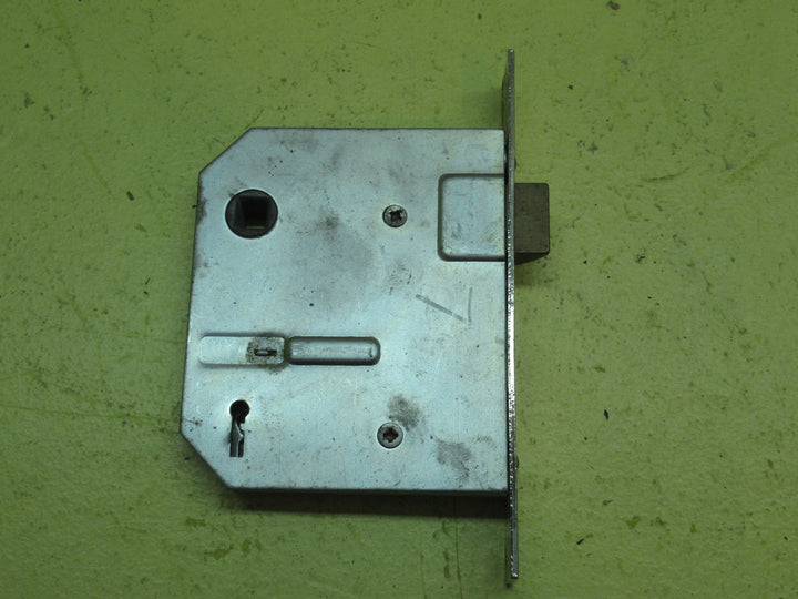 Underwood Mortice Lock , Stricker & 2 Keys 153L x 22W/Body 116H x 90D x 12D/Axial 75L