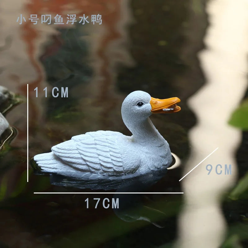 Outdoor Pond Garden Decoration and Landscaping Simulation Animal Duck Crocodile Floating Resin Floating Water Decoration