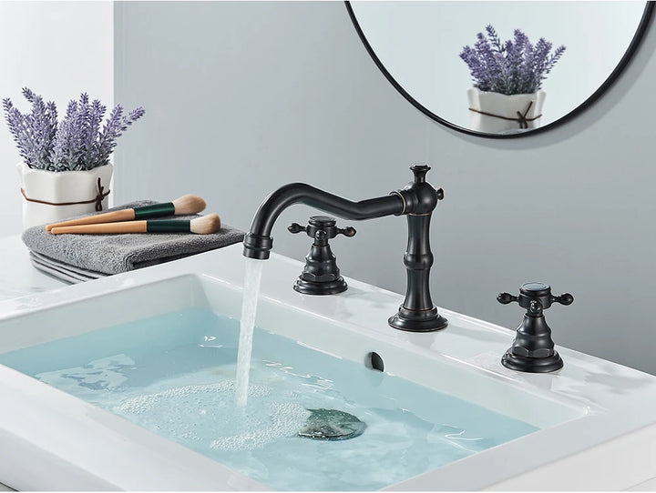 Antique Brass Bathroom Mixer Taps Widespread Basin Faucet Dual Handles Hot and Cold Tap Deck Mounted Brass Basin Sink Faucet