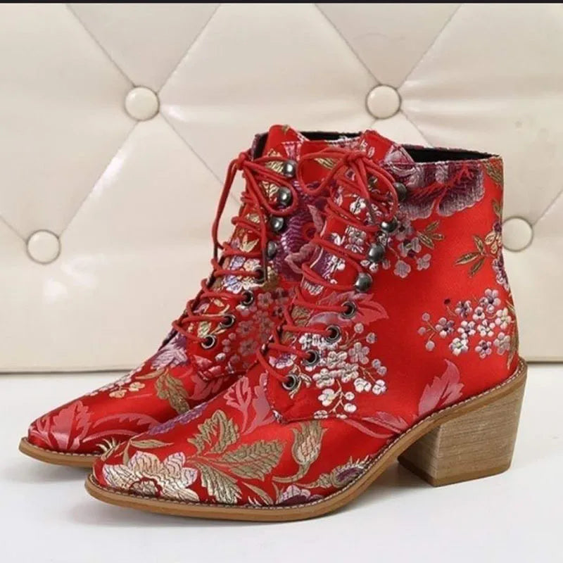 Pointed-toe Embroidery Ethnic Boots Women Low-heel Pumps Platform Red Boots Modern Designer Boots Plus Size Banquet Women Shoes