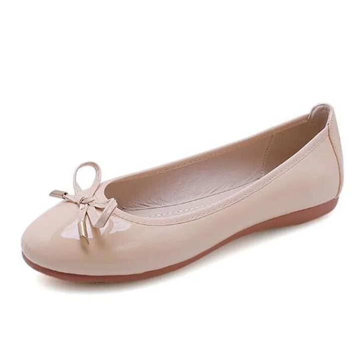 Ladies Loafers Shoes Bowtie Flats Patent Leather Loafers Women Round Toe Roll-Up Shoes Woman Bridesmaid Flats Large Size Zapatos