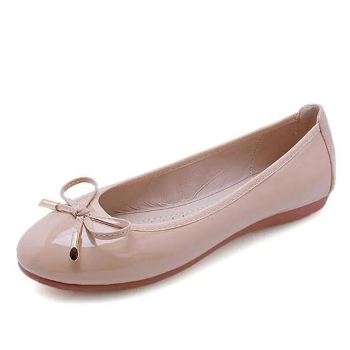Ladies Loafers Shoes Bowtie Flats Patent Leather Loafers Women Round Toe Roll-Up Shoes Woman Bridesmaid Flats Large Size Zapatos