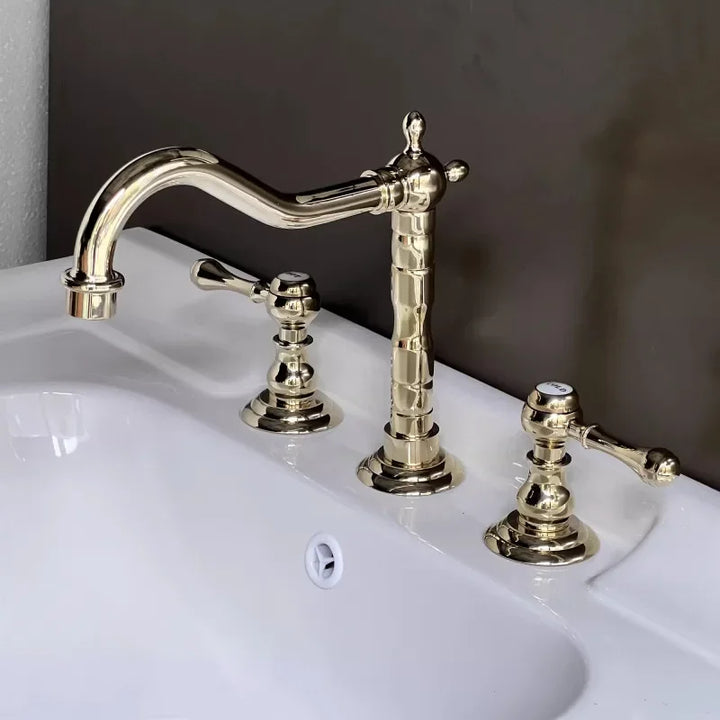 Luxury Gold Color Brass 3 Hole Basin Sink Faucet Dual Handle Hot and Cold Mixer Tap Plum Shape Nnf981