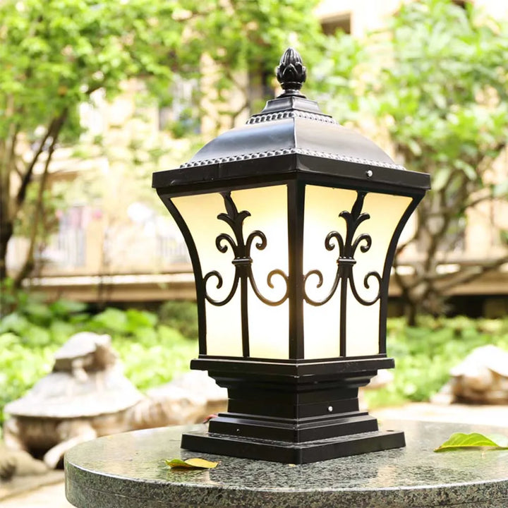 Outdoor Garden Pillar Lamp European Style Decor Courtyard Light Antique Waterproof Door Post Lamp Rainproof Fence Pillar Light