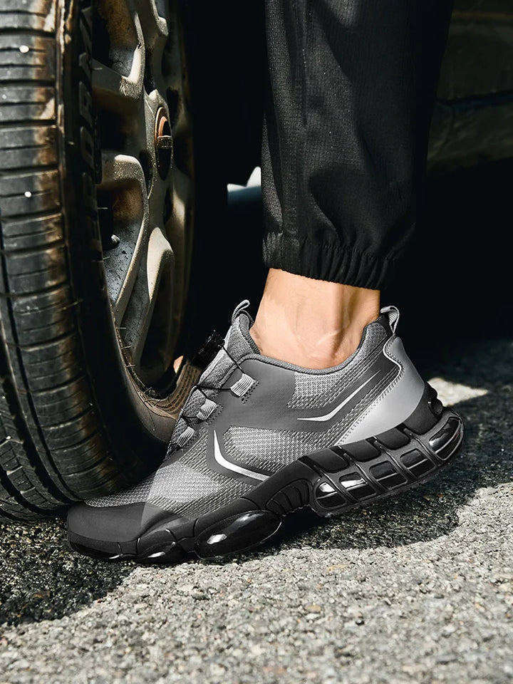 VIPOL Men's outdoor sports shoes, steel-toe shoes, construction site safety shoes, anti-crush and anti-puncture safety shoes