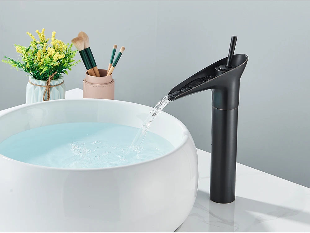 Antique Brass Basin Faucet Waterfall Bathroom Faucet Single Handle Basin Mixer Tap Deck Mounted One Hole Bronze Black Tap