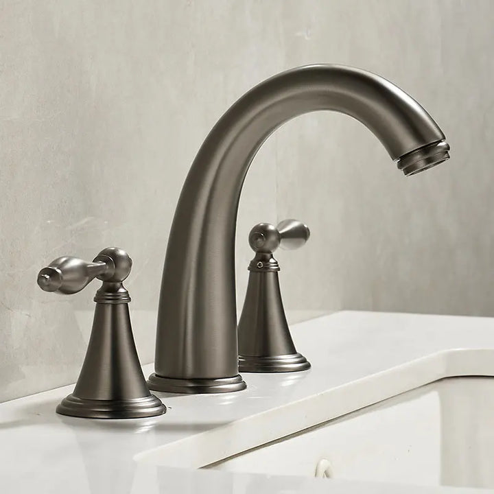 Brass Basin Faucet three-piece set of two handles split three-hole Cold and Hot splash-proof Faucet Dual Handles Mixer 8206