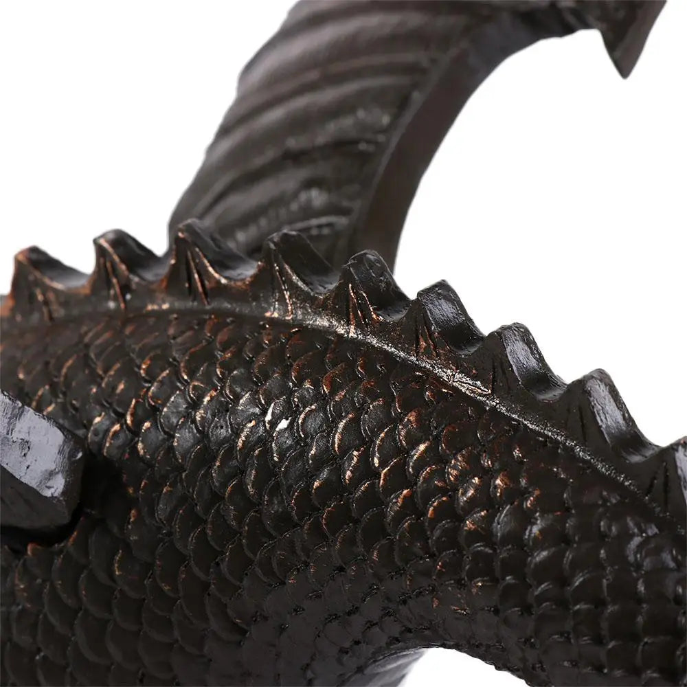 Realistic Garden  Spray  Resin Water Spray Dragon Staue Outdoor Decoration