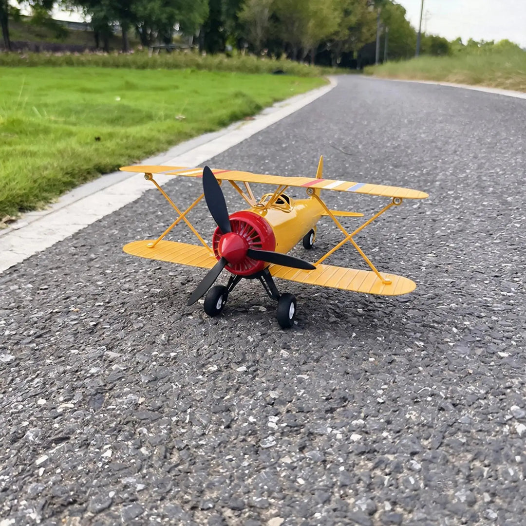 Airplane Weathervane Metal Windmill Wind Measuring Tool Airplane Wind Spinner for Lawn Courtyard Outdoor Patio Deck Backyard