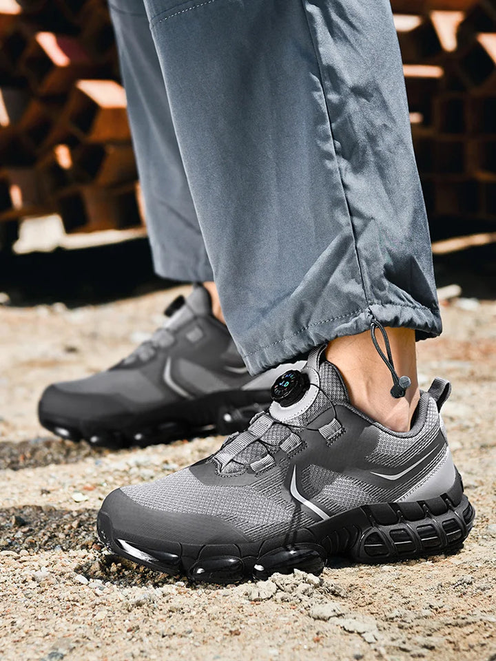 VIPOL Men's outdoor sports shoes, steel-toe shoes, construction site safety shoes, anti-crush and anti-puncture safety shoes