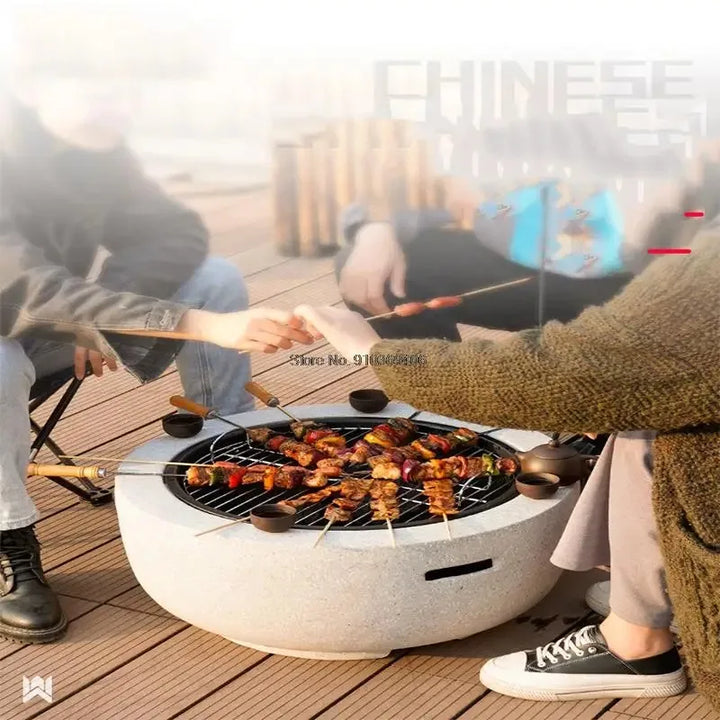 Round Outdoor Fire Pit Table Household Charcoal Brazier Garden Courtyard Barbecue Grill with Mesh Enclosure and Barbecue Net