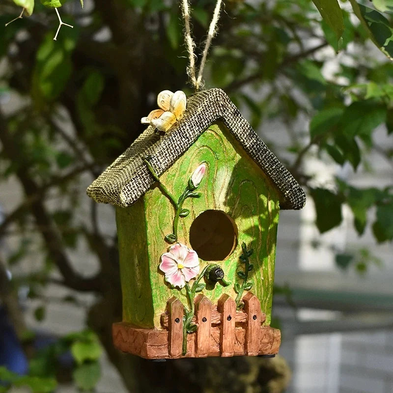 Hanging Bird House Resin Outside Bird Hut Novelty Garden Decoration Nest for Fence, Trees, Yard House Decoration Ornaments