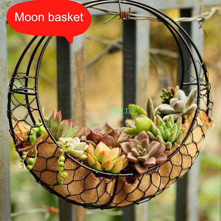 Metal Hanging Basins Crescent-Shaped Metal Hanging Baskets Wire Mesh Wreath Hangers Succulent Hanging Plant Hangers