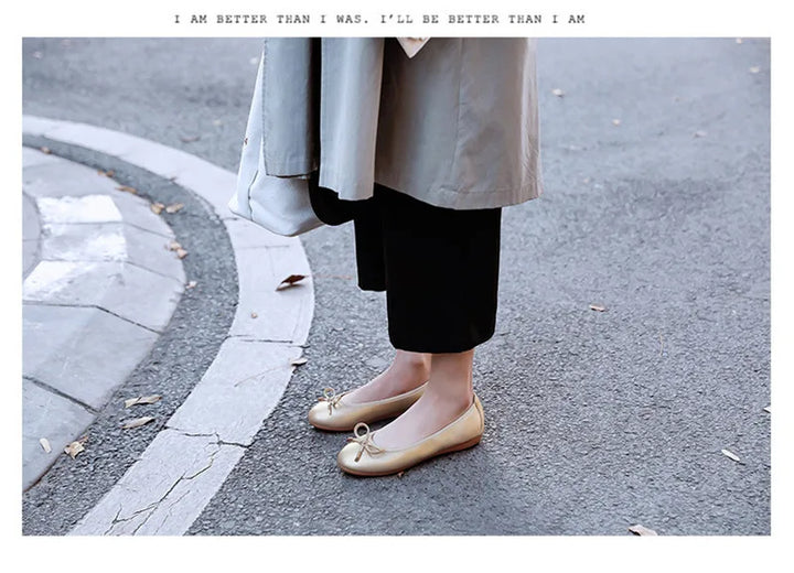 Ladies Loafers Shoes Bowtie Flats Patent Leather Loafers Women Round Toe Roll-Up Shoes Woman Bridesmaid Flats Large Size Zapatos