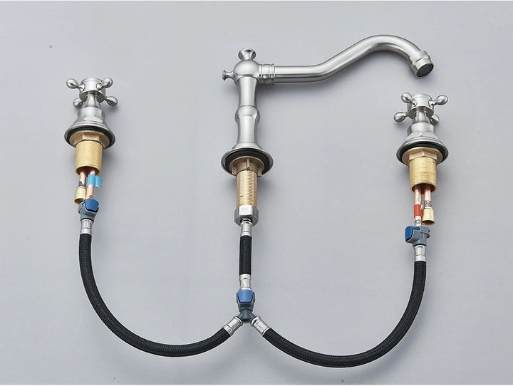 Antique Brass Bathroom Mixer Taps Widespread Basin Faucet Dual Handles Hot and Cold Tap Deck Mounted Brass Basin Sink Faucet