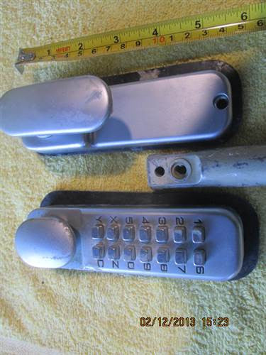 Security Lock with Door Latch