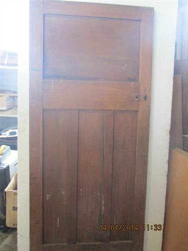 Interior Craftsman Paint and Vanish(2025H x 905W x 40D)