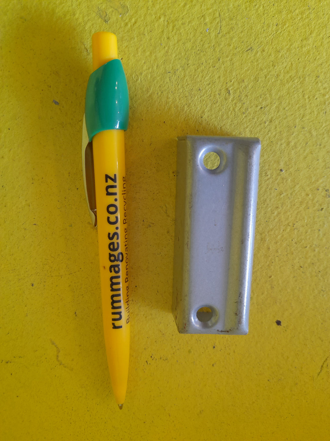 Modern Rim Lock Keeps