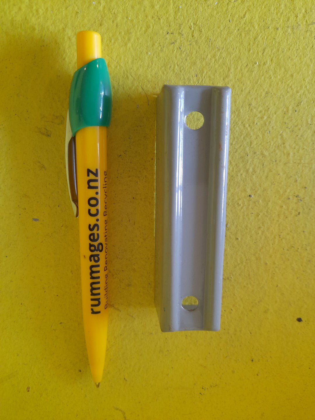 Modern Rim Lock Keeps