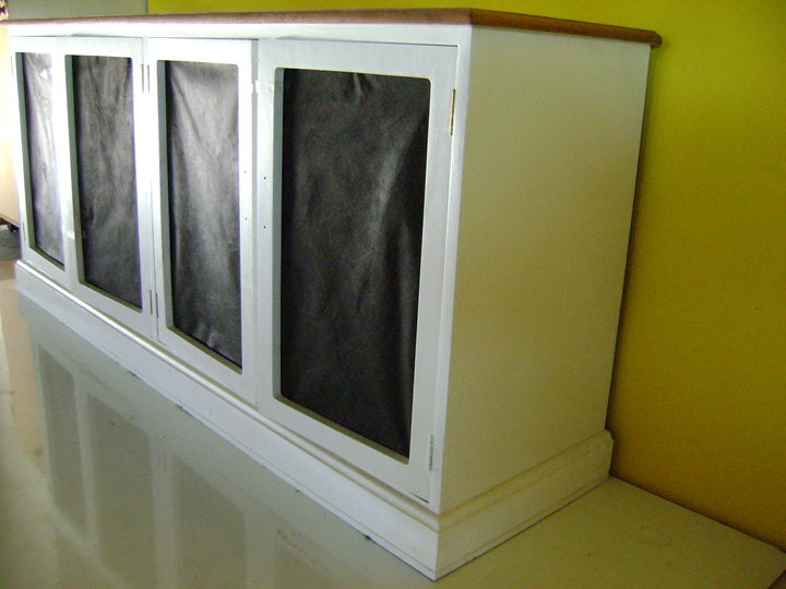 White & Black Cupboard(750H x 1665L x 430D)