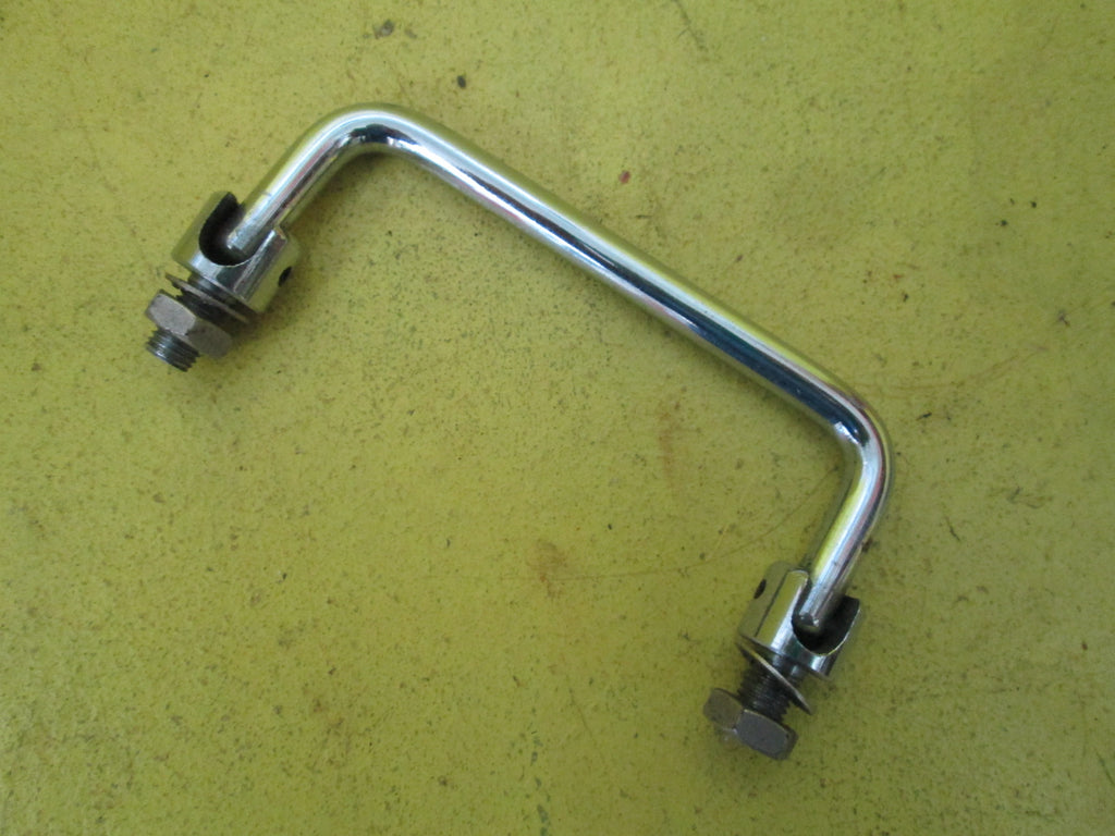 Movable Pull Handle 115L x 45-40H x 15 - 8D